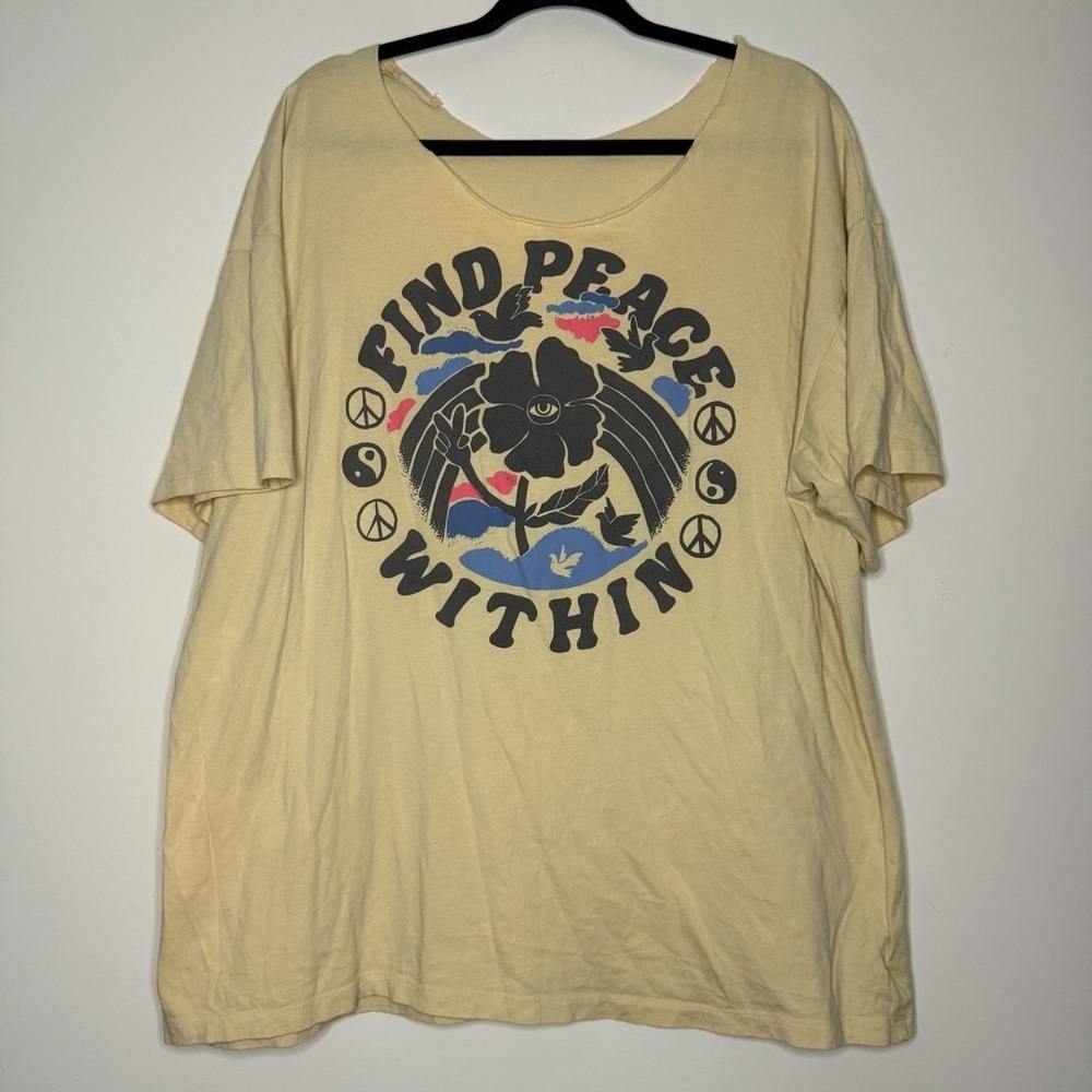 AMERICAN EAGLE Find Peace Within Hippie Buttercup Yellow Loungewear Sleep Shirt